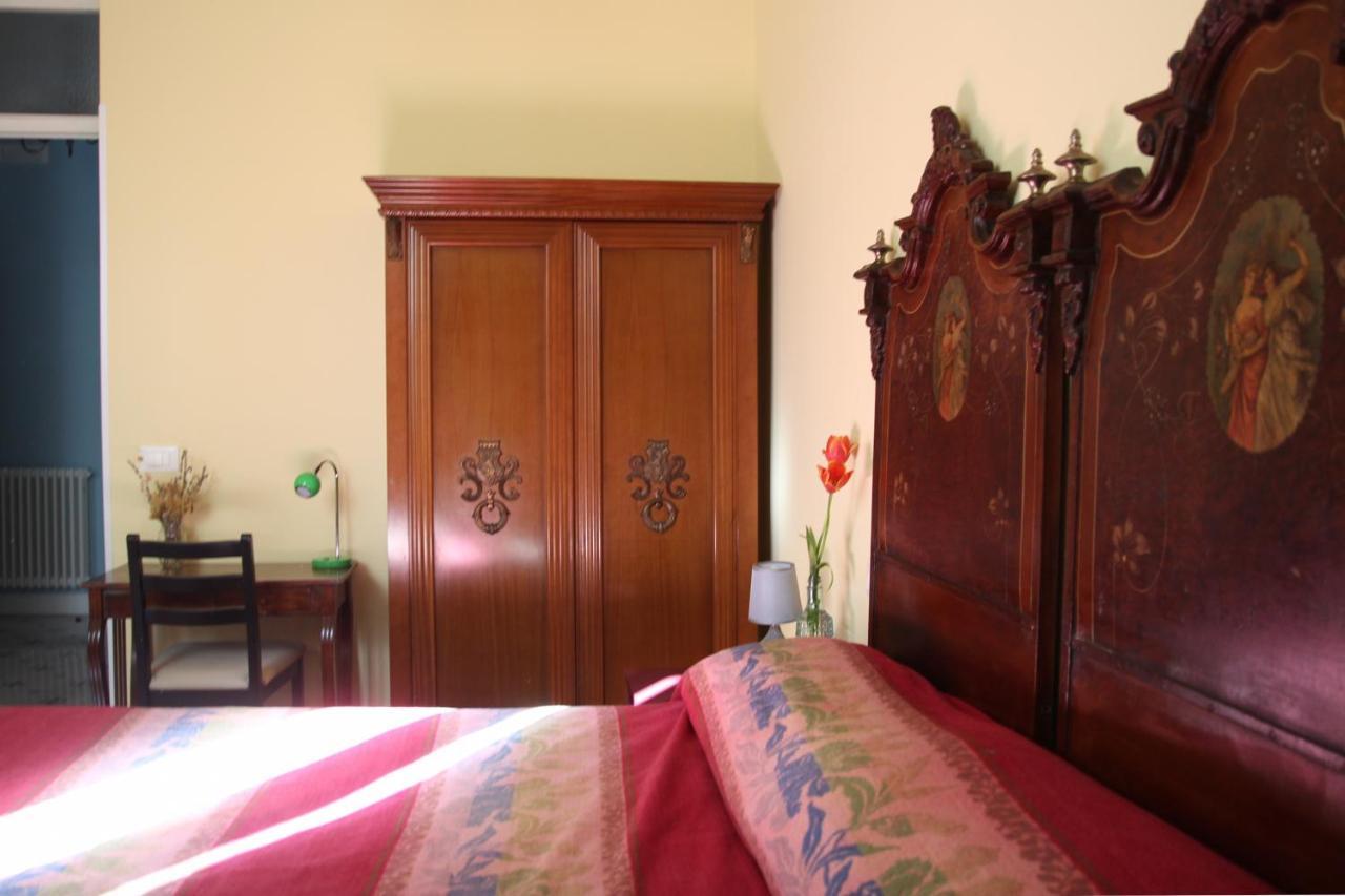 ホテル Casa Pinello パレルモ エクステリア 写真